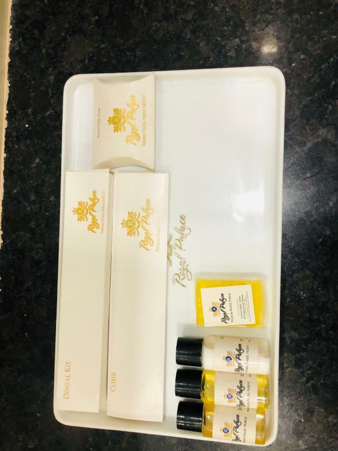 Hotel Royal Palace Hapur Екстериор снимка